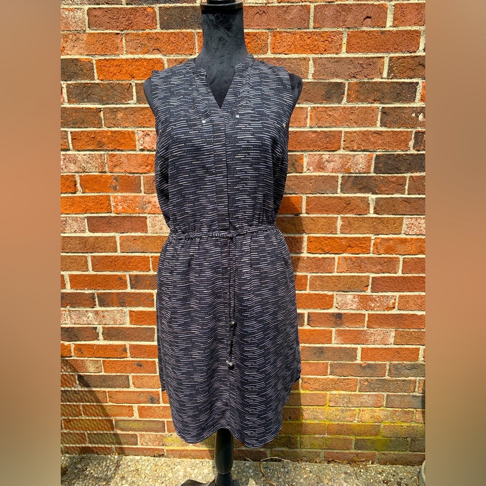 Apt. 9 black sleeveless dress size M